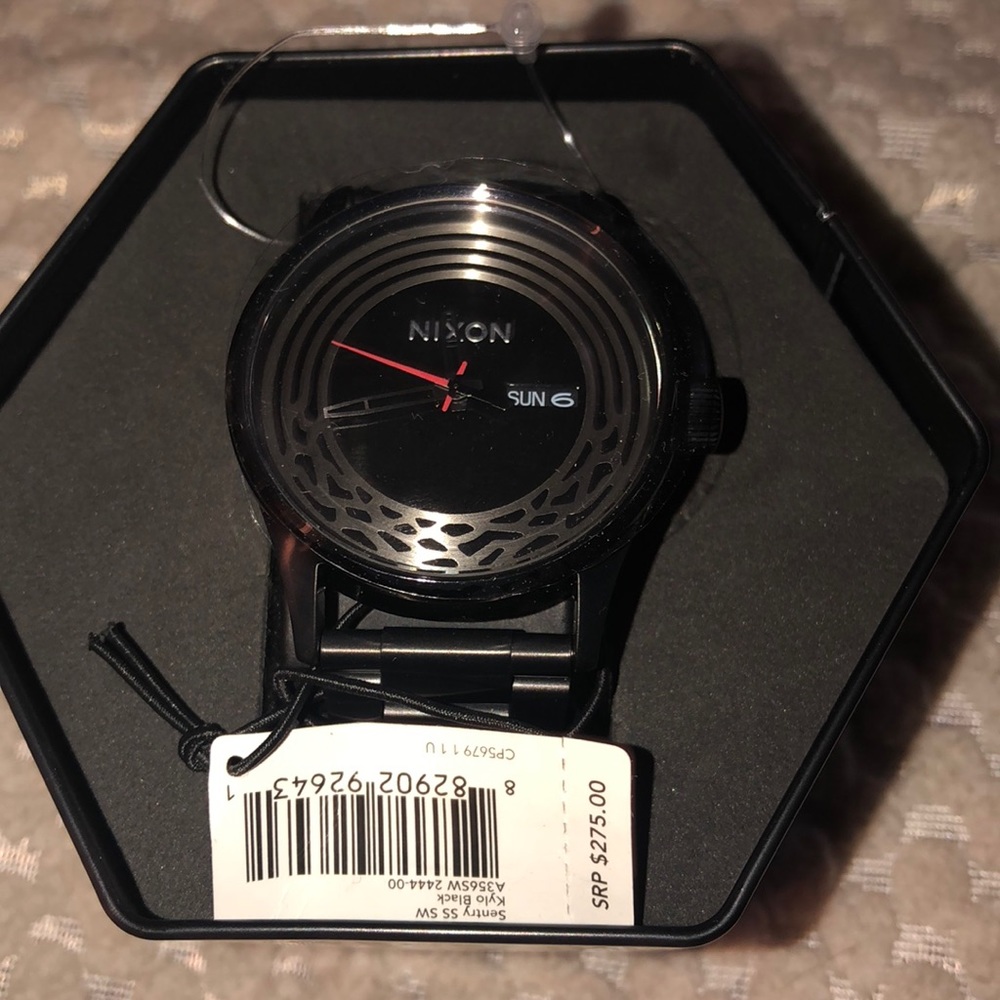 Nixon watch